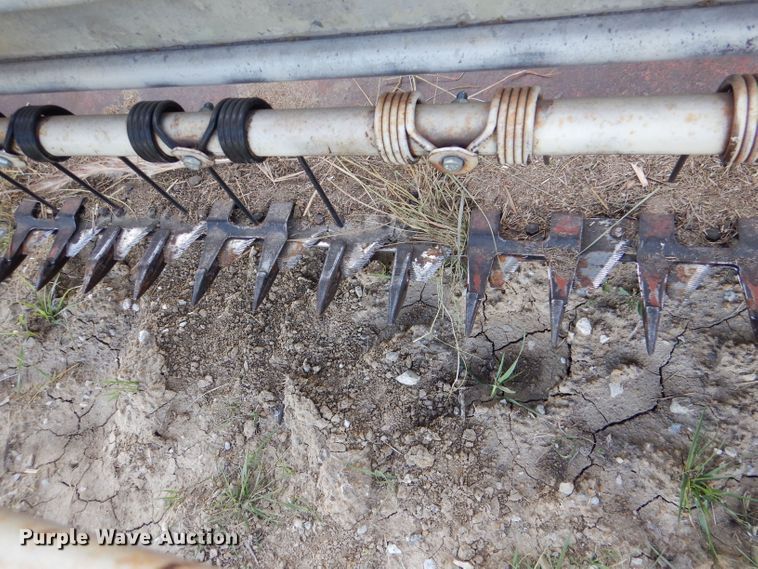 image for item DL2999 Hesston 6600  windrower