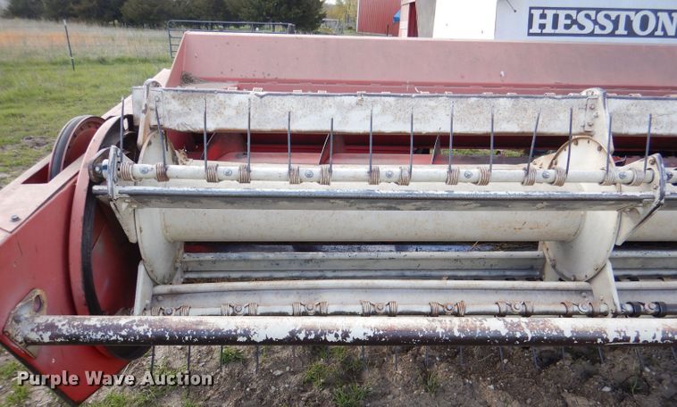image for item DL2999 Hesston 6600  windrower
