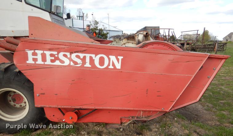 image for item DL2999 Hesston 6600  windrower