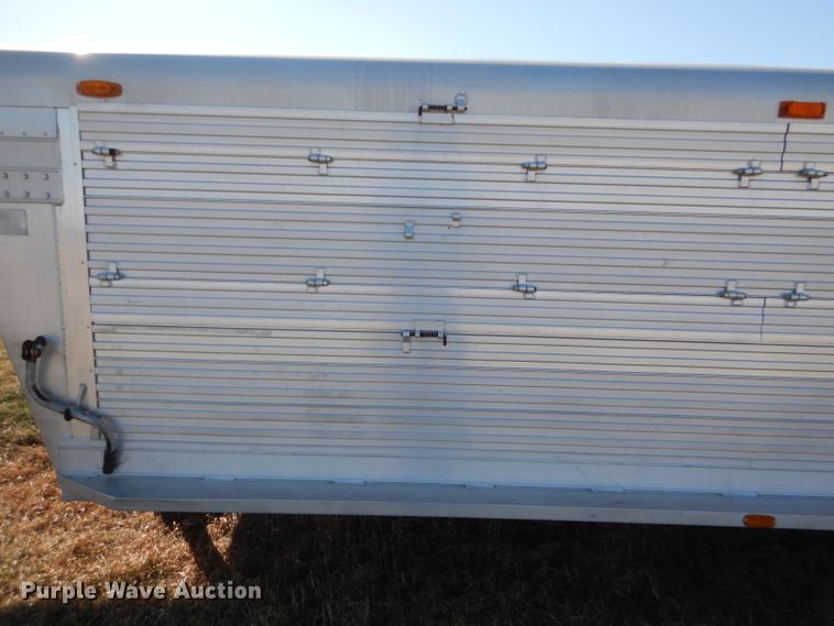 image for item DL4799 1992 4 Star Trailers  livestock trailer