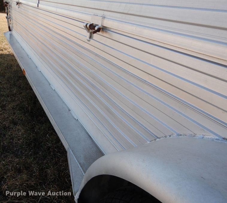 image for item DL4799 1992 4 Star Trailers  livestock trailer