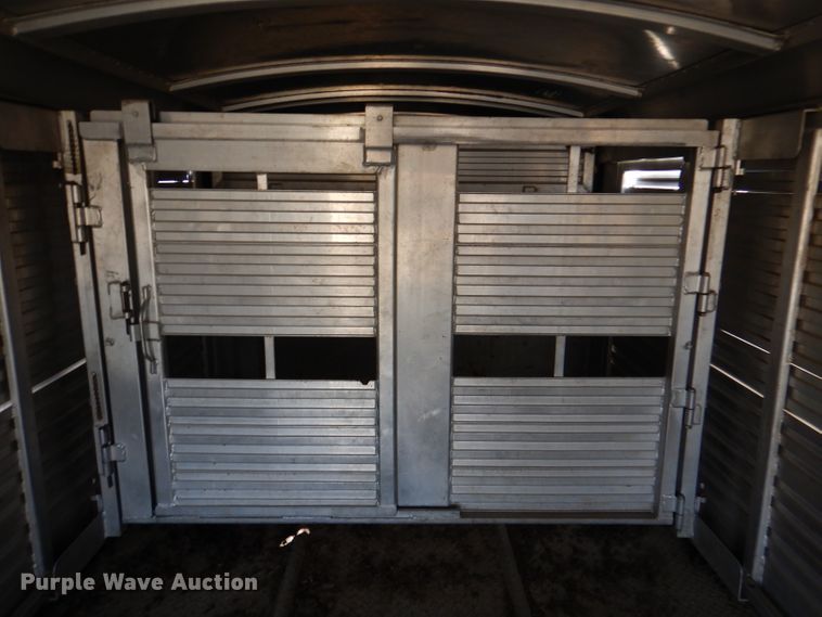 image for item DL4799 1992 4 Star Trailers  livestock trailer