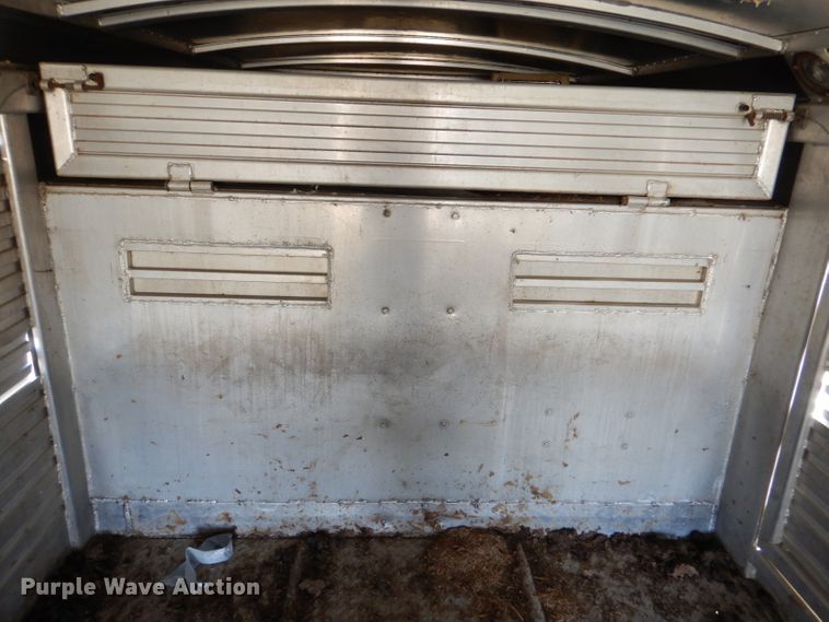 image for item DL4799 1992 4 Star Trailers  livestock trailer