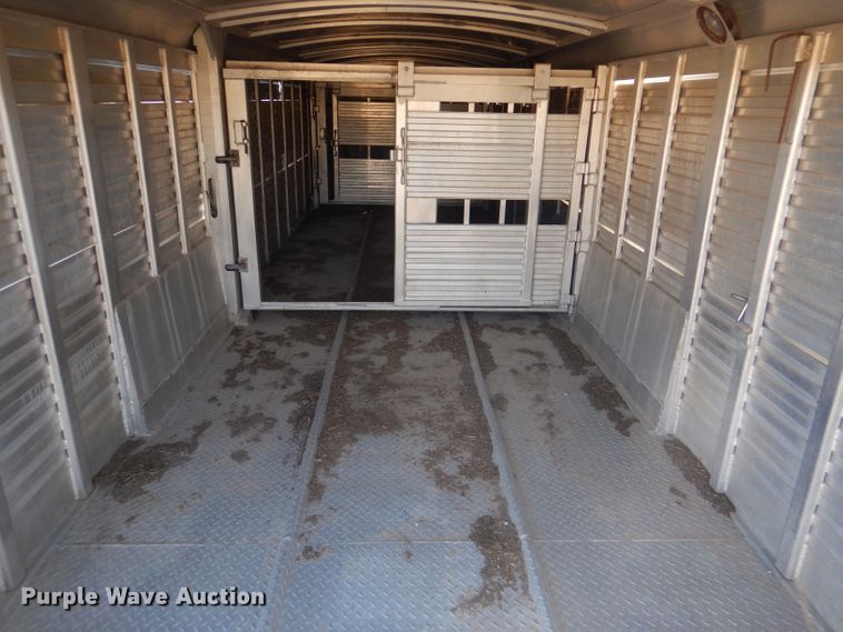 image for item DL4799 1992 4 Star Trailers  livestock trailer