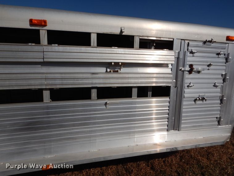 image for item DL4799 1992 4 Star Trailers  livestock trailer
