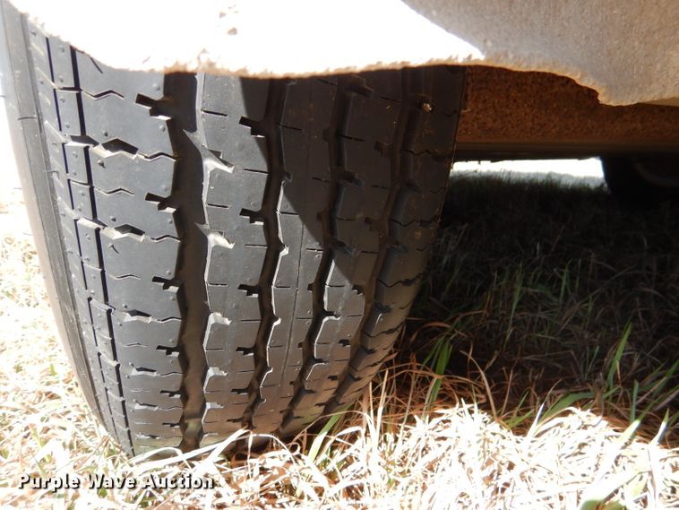 image for item DL4799 1992 4 Star Trailers  livestock trailer