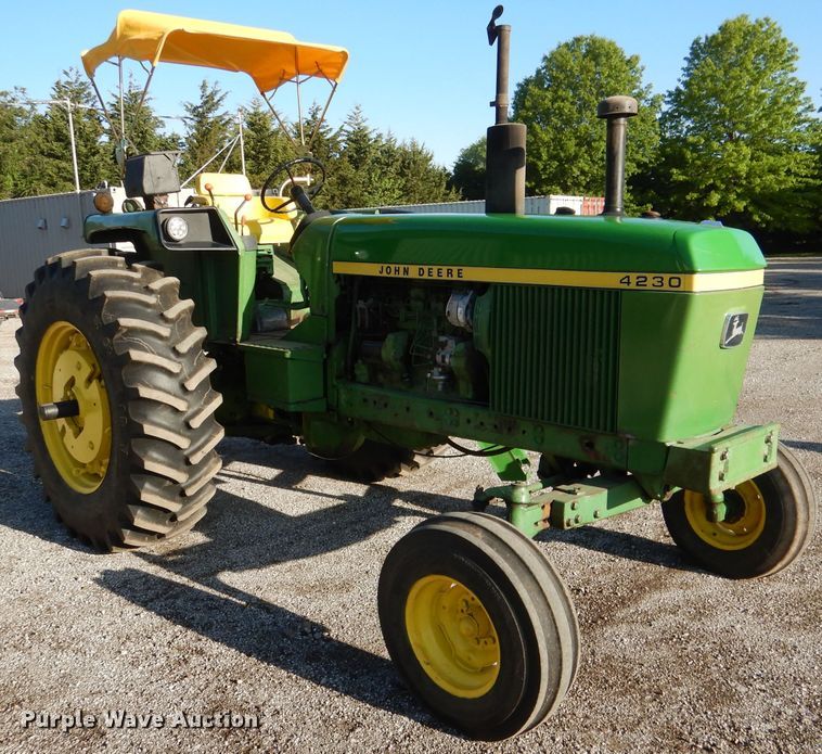 image for item DL8047 1973 John Deere 4230  tractor