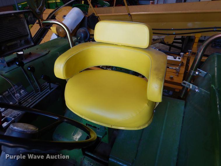 image for item DL8047 1973 John Deere 4230  tractor