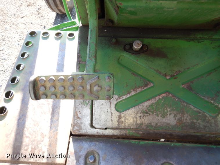 image for item DL8047 1973 John Deere 4230  tractor