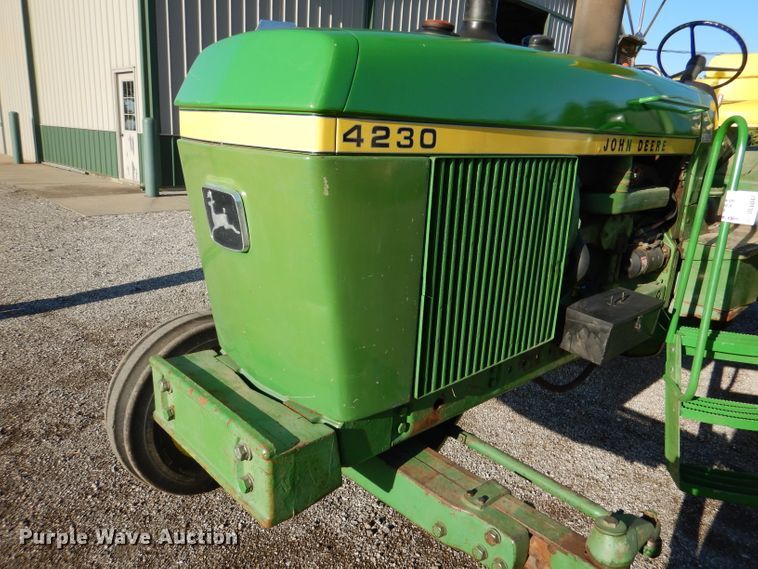 image for item DL8047 1973 John Deere 4230  tractor