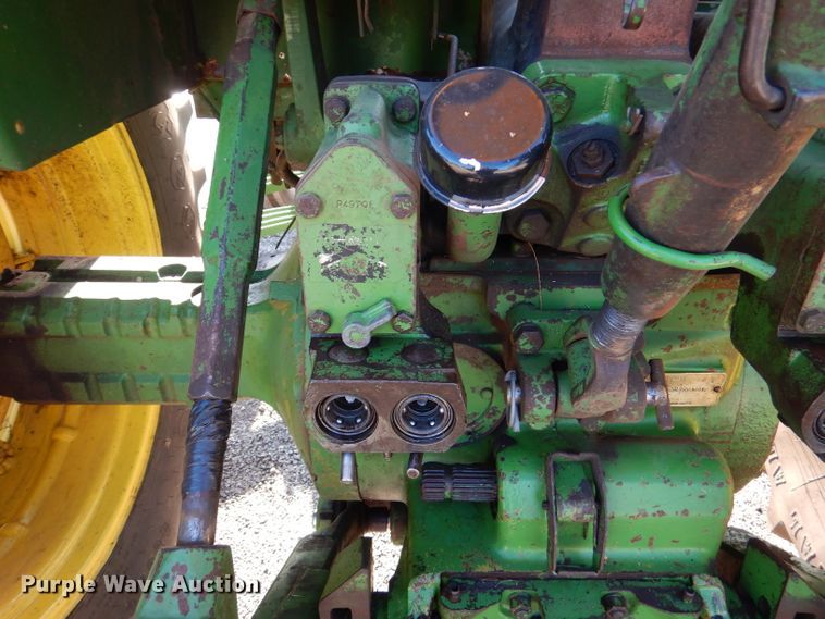 image for item DL8047 1973 John Deere 4230  tractor