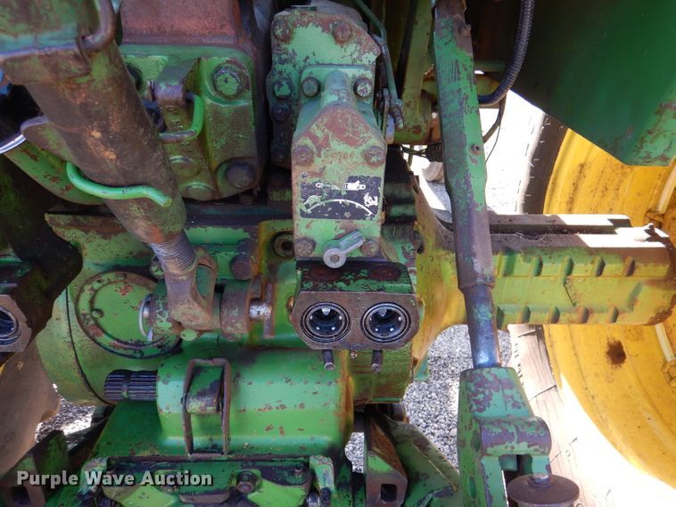 image for item DL8047 1973 John Deere 4230  tractor