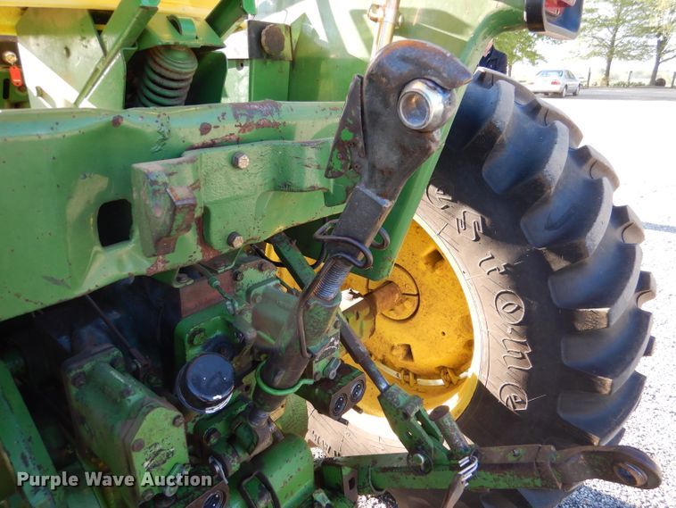 image for item DL8047 1973 John Deere 4230  tractor