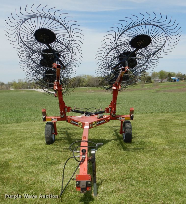image for item DL8745 H&S AR1261  hay rake