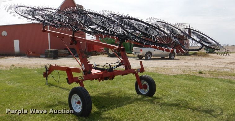 image for item DL8745 H&S AR1261  hay rake