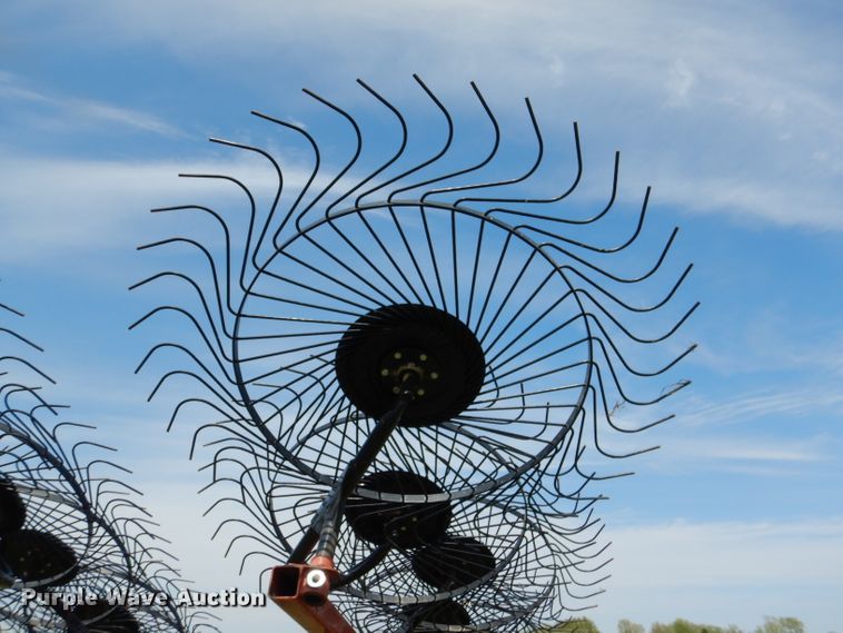 image for item DL8745 H&S AR1261  hay rake