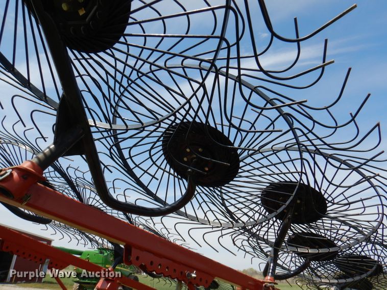 image for item DL8745 H&S AR1261  hay rake