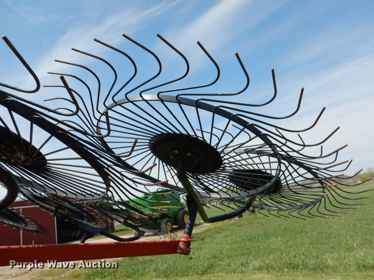 image for item DL8745 H&S AR1261  hay rake