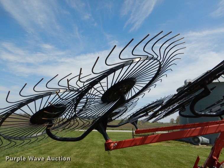 image for item DL8745 H&S AR1261  hay rake