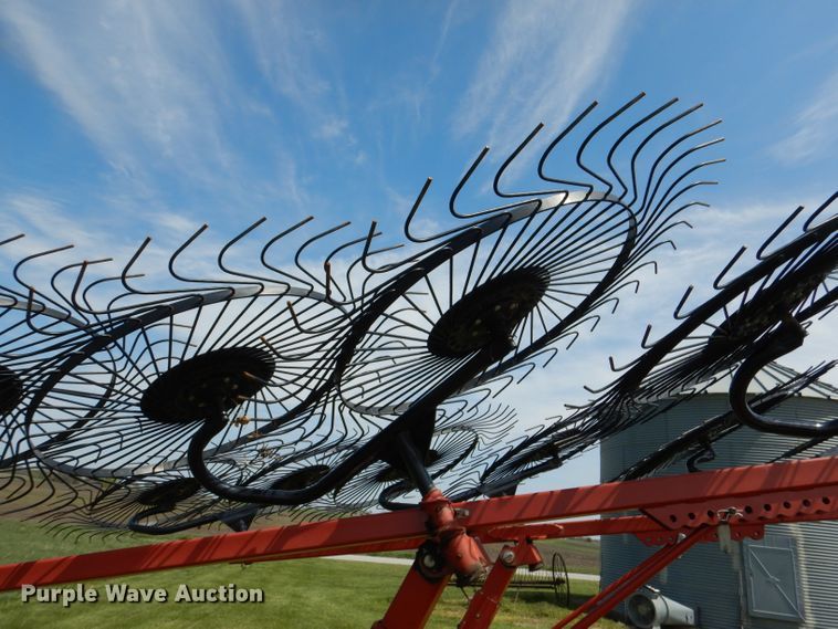 image for item DL8745 H&S AR1261  hay rake