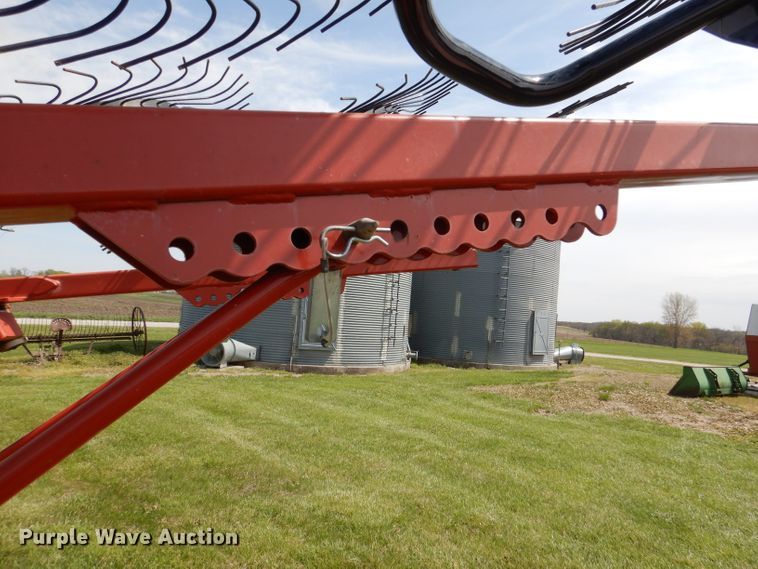 image for item DL8745 H&S AR1261  hay rake