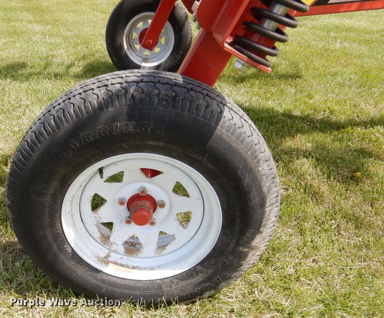 image for item DL8745 H&S AR1261  hay rake