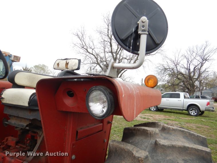 image for item DL8747 1969 International 756 Custom  tractor