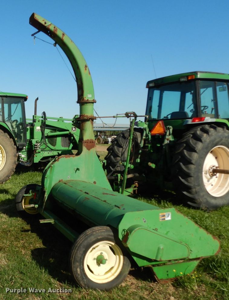 image for item DM2914 John Deere 972  flail chopper