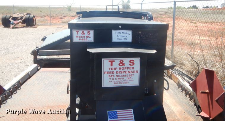 image for item ET9218 T&S P-826 trip hopper ranger feeder cake feeder box