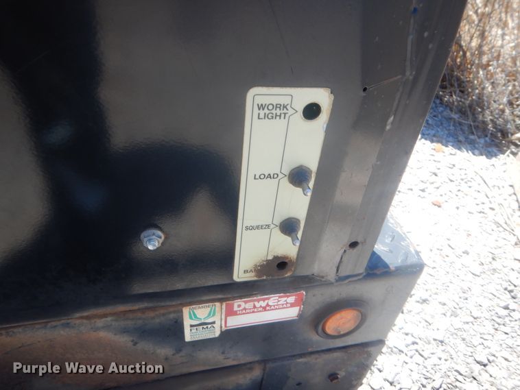 image for item ET9219 Dew Eze hydraulic bale bed