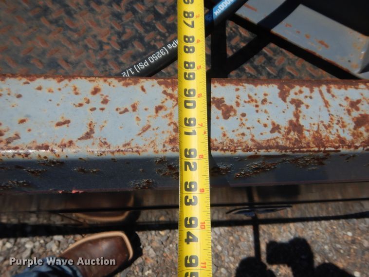 image for item ET9219 Dew Eze hydraulic bale bed