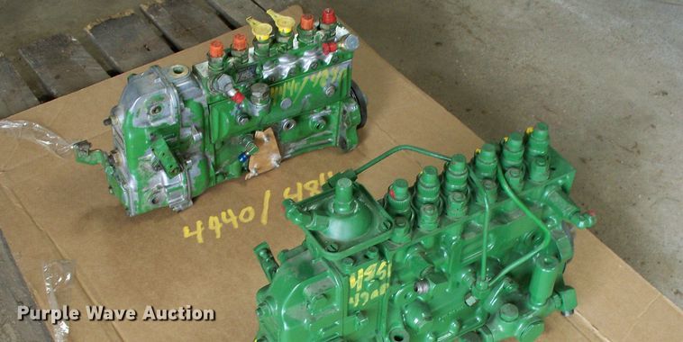 image for item FW9044 (2) John Deere injection pumps