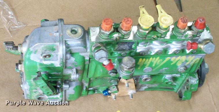 image for item FW9044 (2) John Deere injection pumps