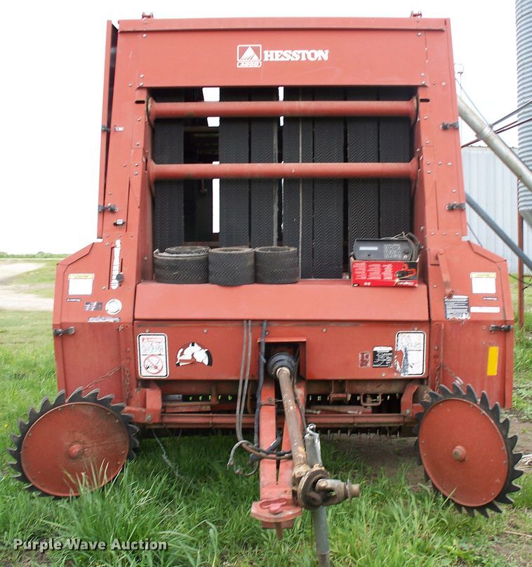 image for item GQ9590 1995 Hesston 565A  round baler