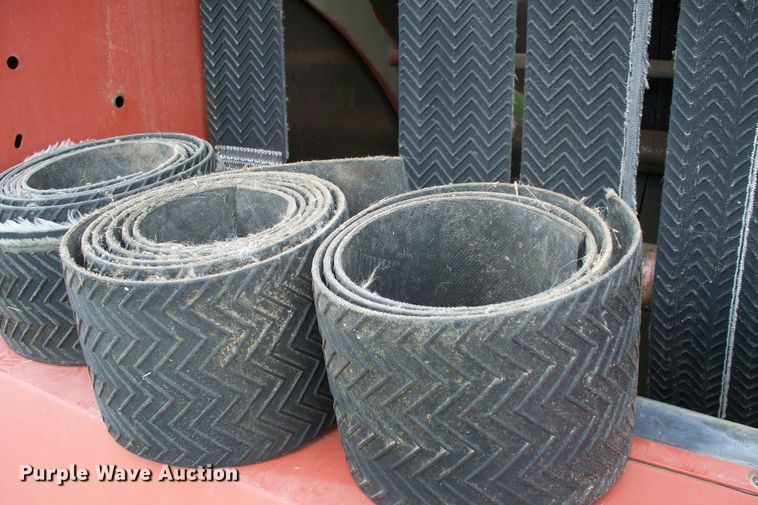 image for item GQ9590 1995 Hesston 565A  round baler