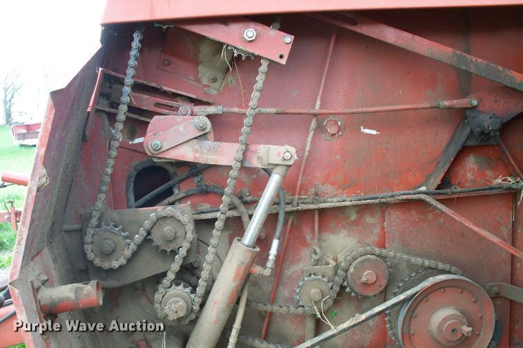 image for item GQ9590 1995 Hesston 565A  round baler
