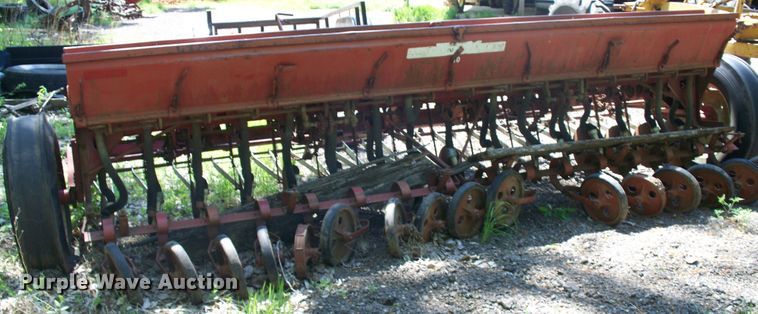 image for item GQ9608 International Harvester  grain drill