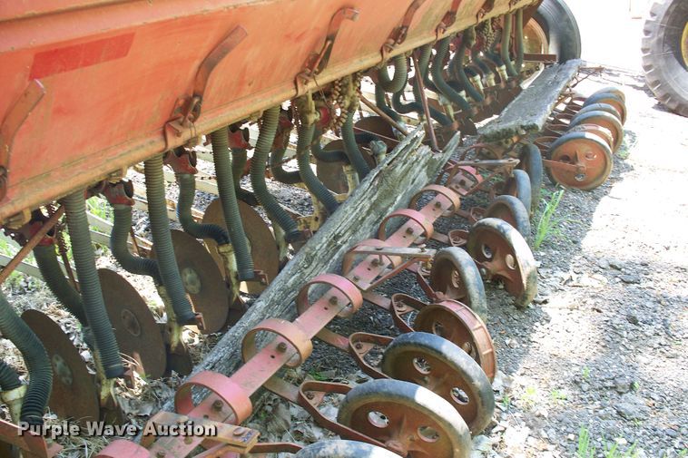 image for item GQ9608 International Harvester  grain drill