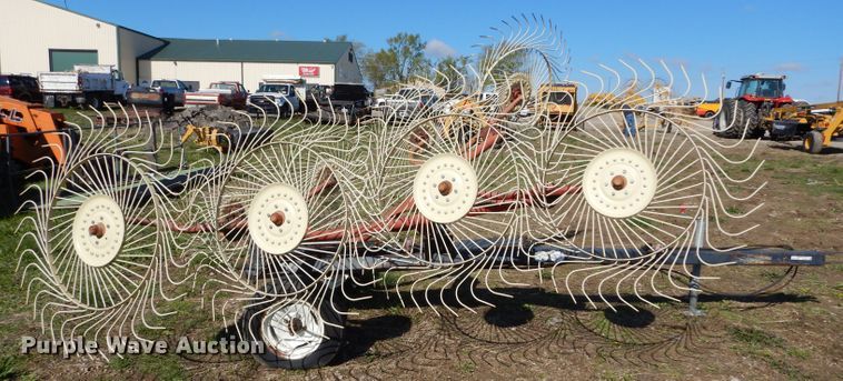 image for item HF9200 OMI AGC8  hay rake