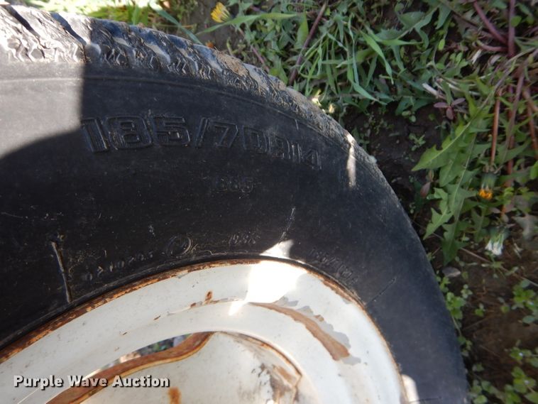 image for item HF9200 OMI AGC8  hay rake