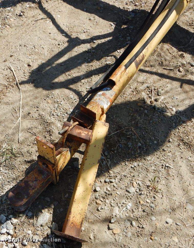 image for item HF9201 Vermeer WR22  hay rake