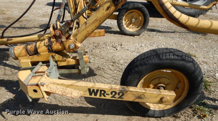 image for item HF9201 Vermeer WR22  hay rake