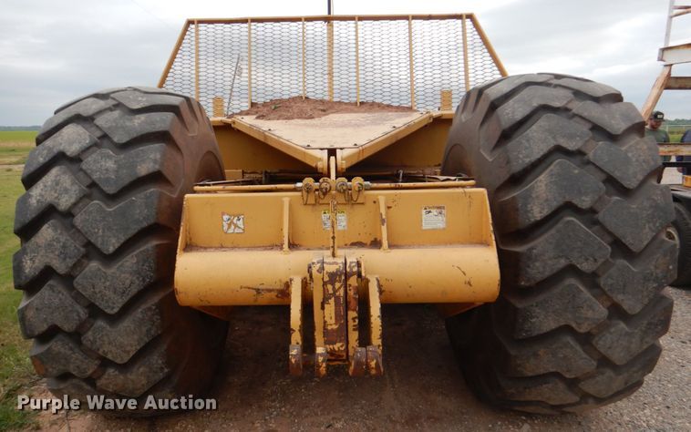 image for item HL9416 2004 Ashland I-180TS  scraper with utility trailer