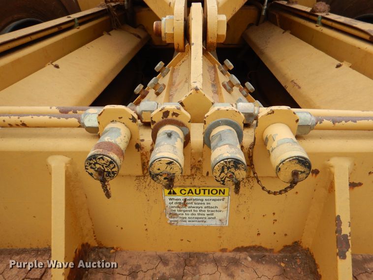 image for item HL9416 2004 Ashland I-180TS  scraper with utility trailer