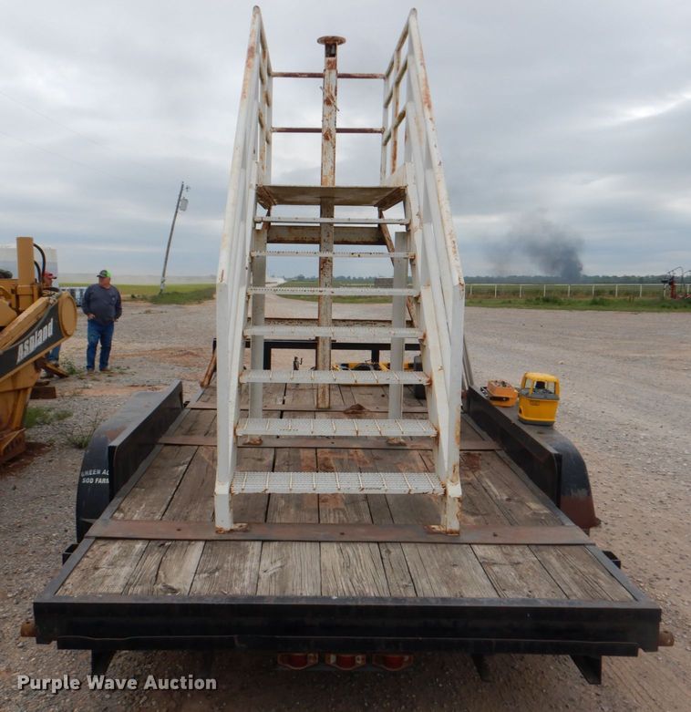 image for item HL9416 2004 Ashland I-180TS  scraper with utility trailer