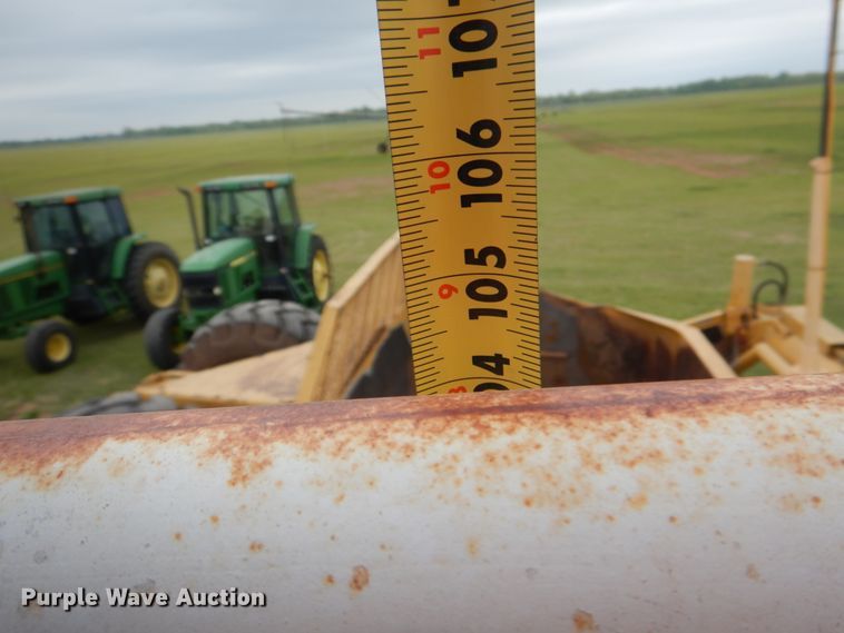 image for item HL9416 2004 Ashland I-180TS  scraper with utility trailer