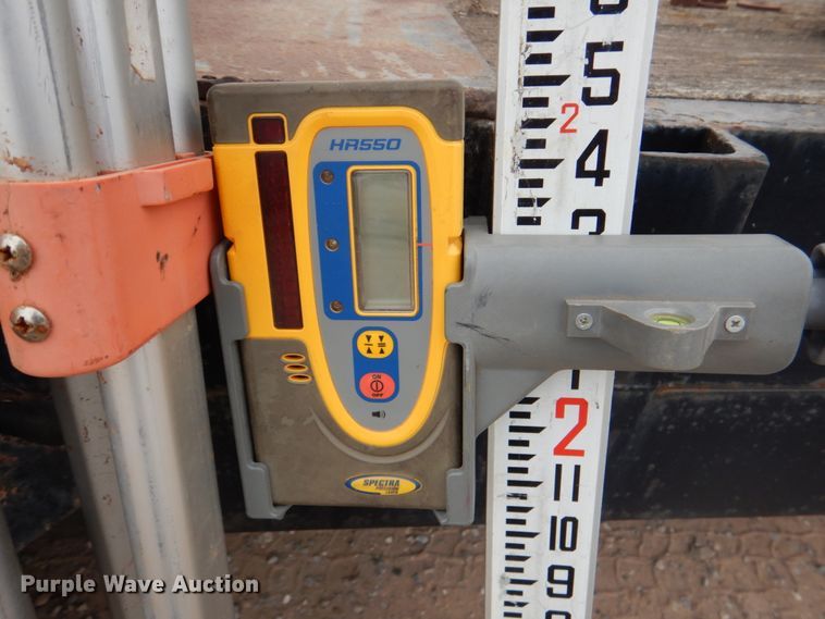 image for item HL9416 2004 Ashland I-180TS  scraper with utility trailer