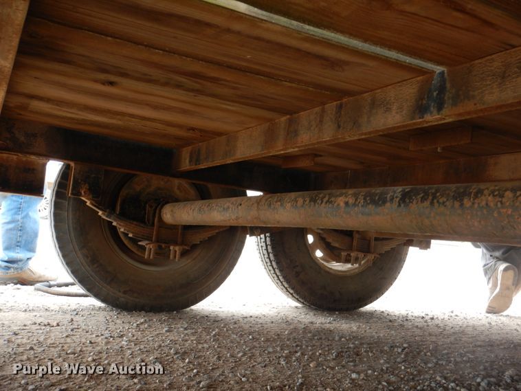 image for item HL9416 2004 Ashland I-180TS  scraper with utility trailer