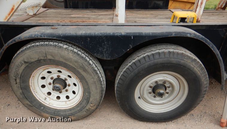 image for item HL9416 2004 Ashland I-180TS  scraper with utility trailer