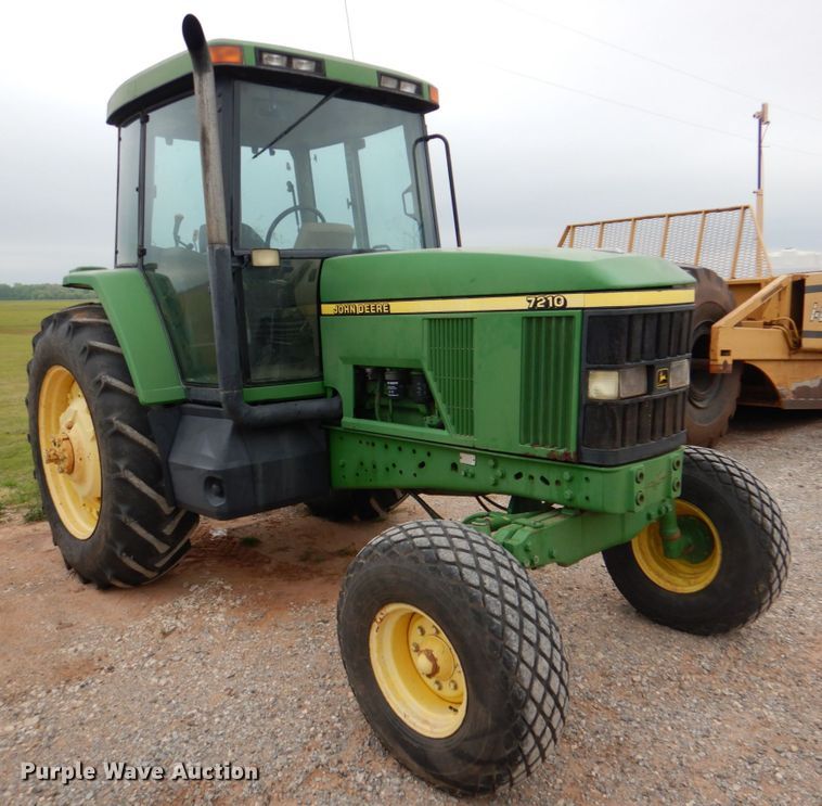 image for item HL9417 1998 John Deere 7210  tractor
